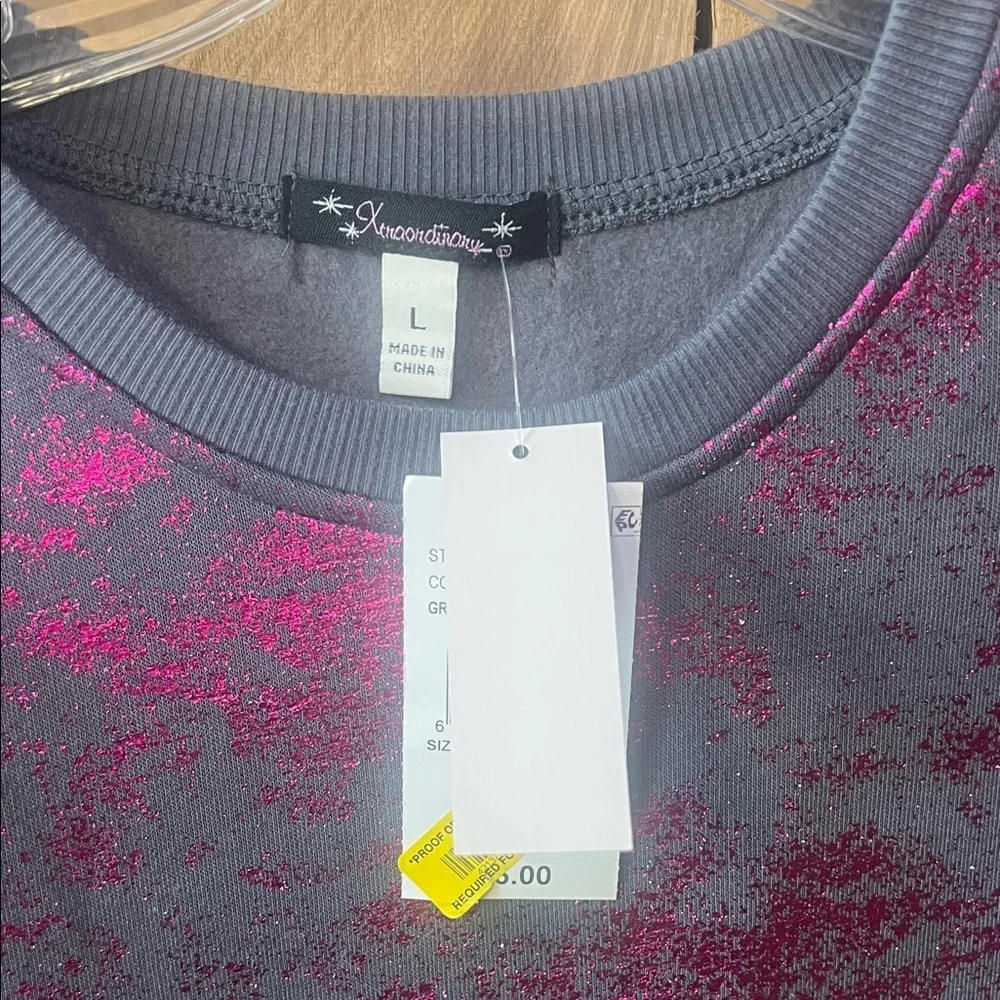 Xtraordinary Gray Sweatshirt with Pink Glitter Youth/girls size large - Picture 2 of 6